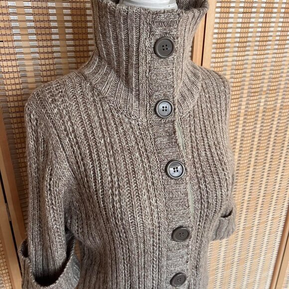 Vintage Y2K It’s Our Time beige cable knit cropped sweater - Picture 2 of 5